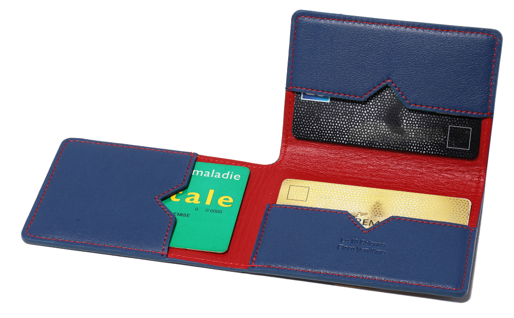 Porte-cartes en cuir bleu et coutures rouges
