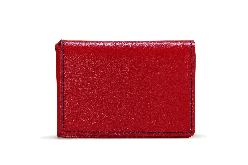 Porte-cartes en cuir de chèvre rouge et coutures bleus